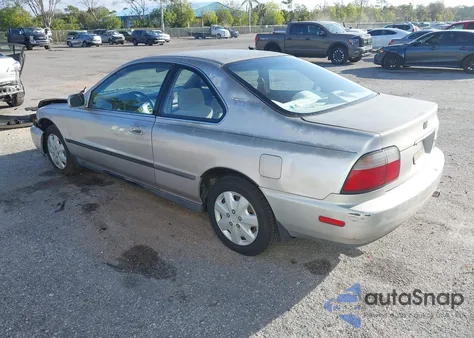 1997 Honda Accord Lx z USA, uszkodzony, nr VIN 1HGCD7234VA012141